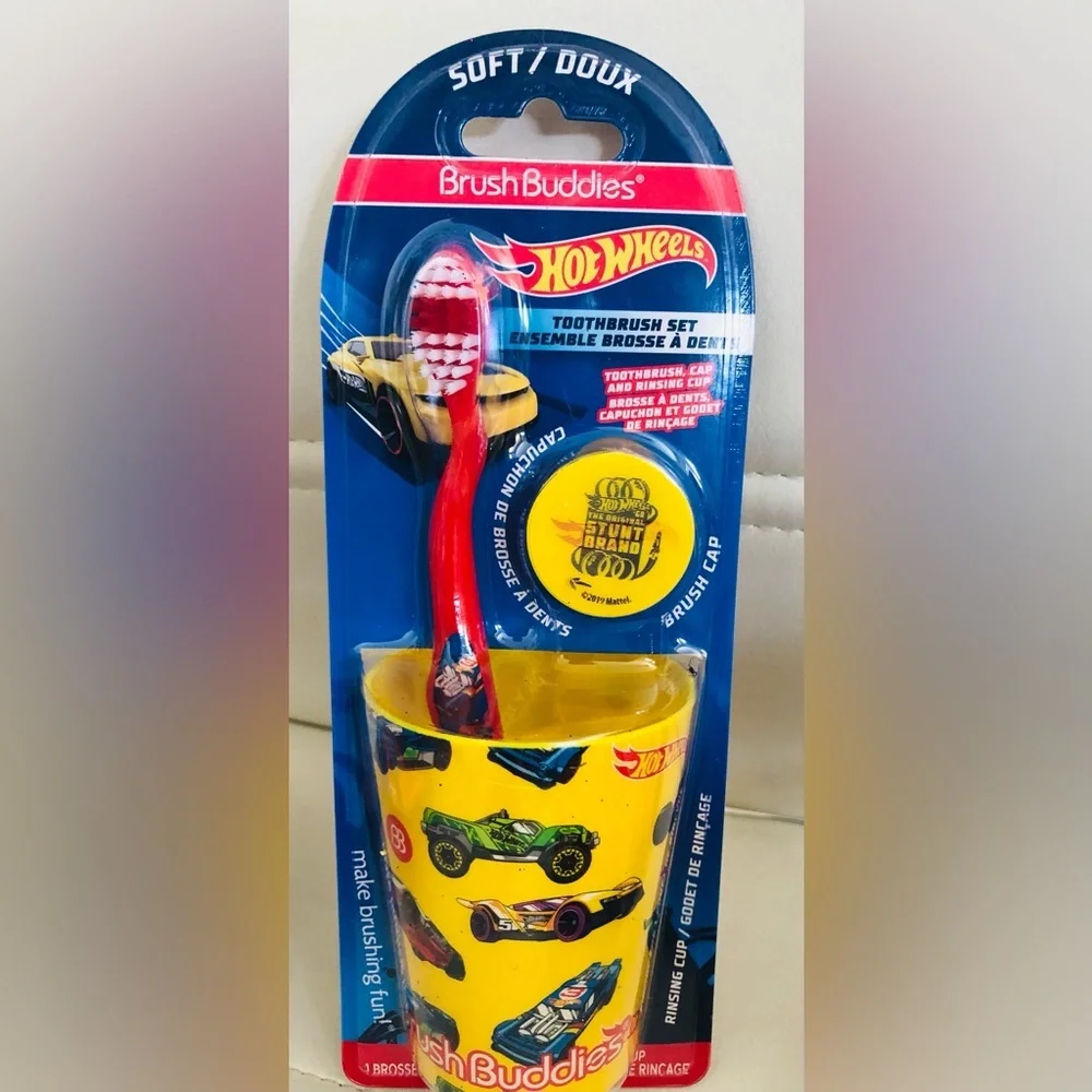 Hot wheels 3pc brush buddies soft ergonomic toothbrush, cap and rinsing cup‎ new